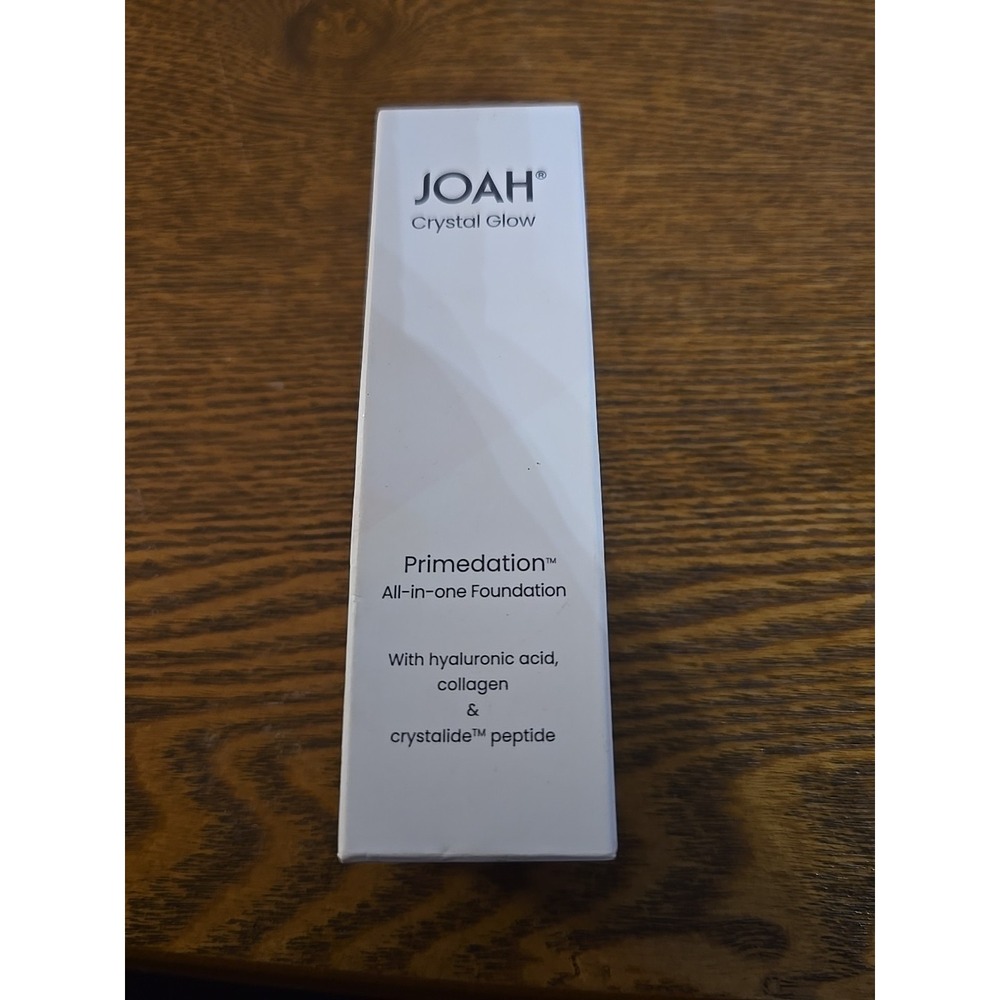 JOAH Foundation Crystal Glow Peptide-Infused LW060